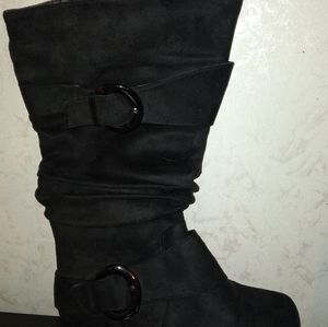 Black woman boot size 7